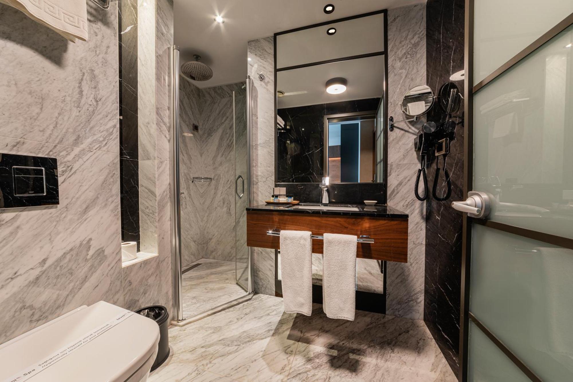 Levni Plus Hotel Istanbul Ngoại thất bức ảnh